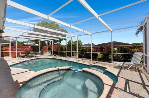 2915 SE 4th Place Homestead FL 33033