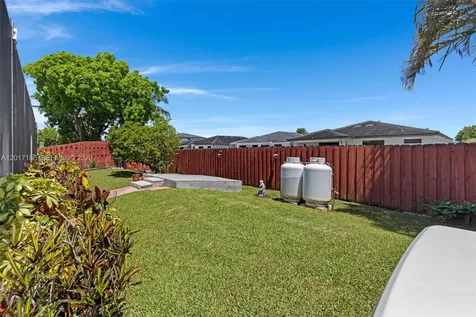 2915 SE 4th Place Homestead FL 33033