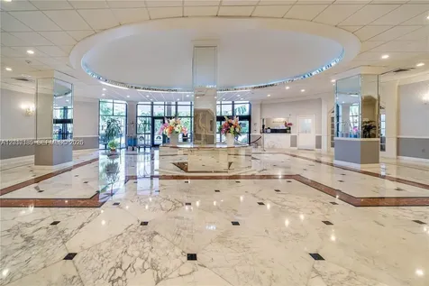 3800 S Ocean Drive Hollywood FL 33019