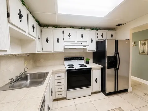 3800 S Ocean Drive Hollywood FL 33019