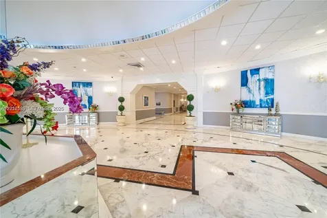3800 S Ocean Drive Hollywood FL 33019