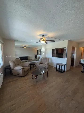 23 Easthampton A West Palm Beach FL 33417