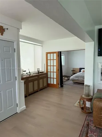 1840 S Treasure Drive North Bay Village FL 33141