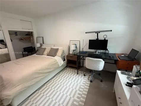 1840 S Treasure Drive North Bay Village FL 33141