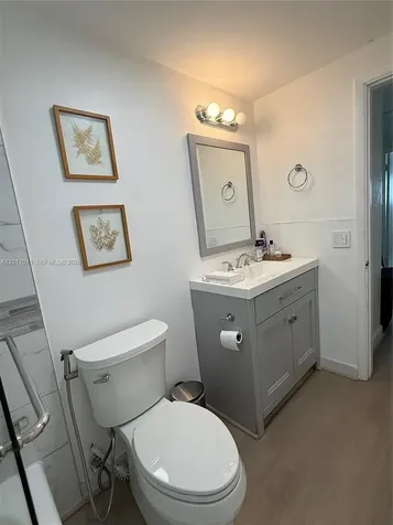 1840 S Treasure Drive North Bay Village FL 33141