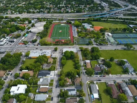 3509 NW 9th Avenue Miami FL 33127