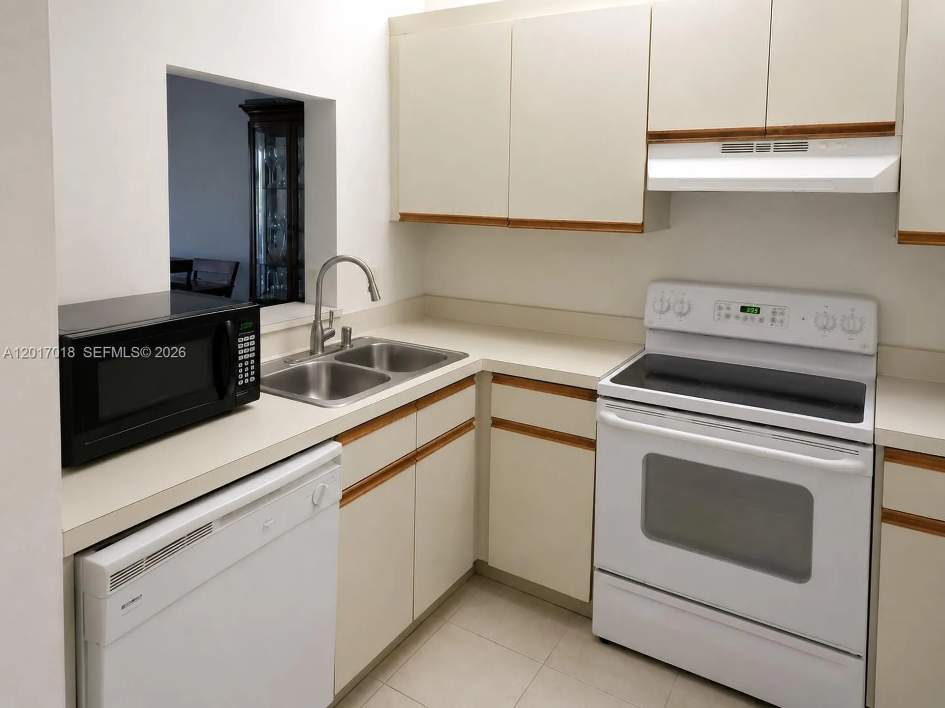 9000 NW 28th Drive Coral Springs FL 33065