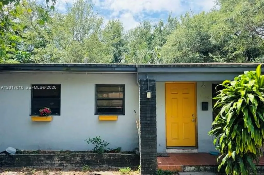 1100 NE 129th Street North Miami FL 33161