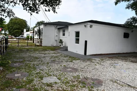 954 NW 75th Street Miami FL 33150