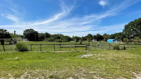 7105 NE 2nd Okeechobee FL 34974