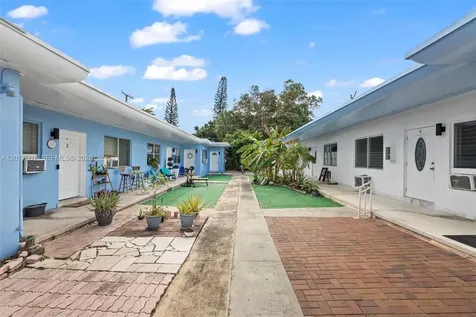 800 83rd Street Miami Beach FL 33141