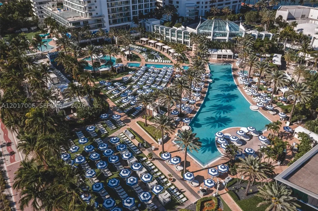 4391 Collins Avenue Miami Beach FL 33140