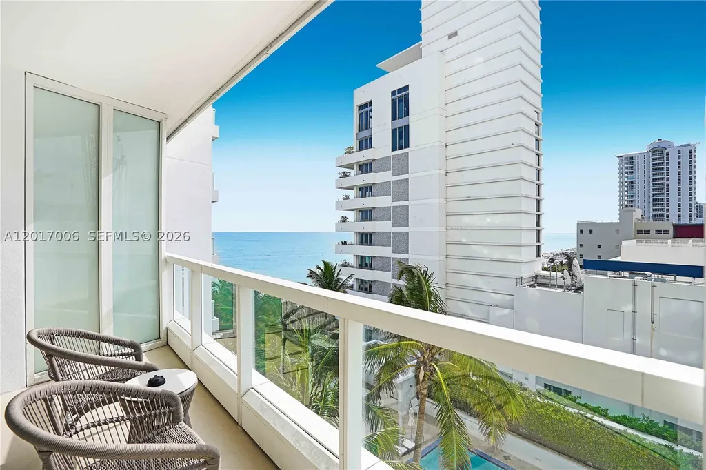 4391 Collins Avenue Miami Beach FL 33140