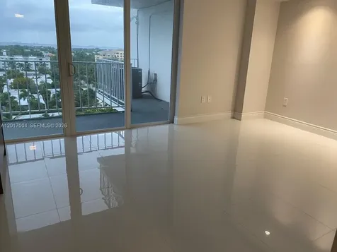 881 Ocean Drive Key Biscayne FL 33149