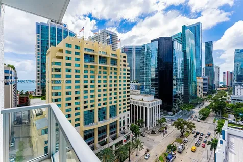 Miami FL 33131