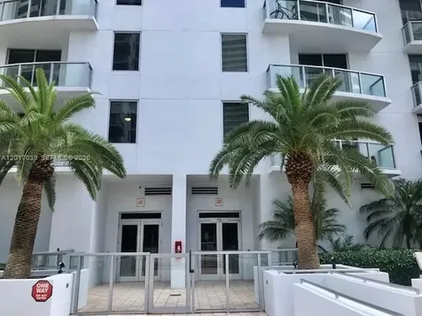 Miami FL 33131