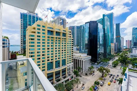 Miami FL 33131
