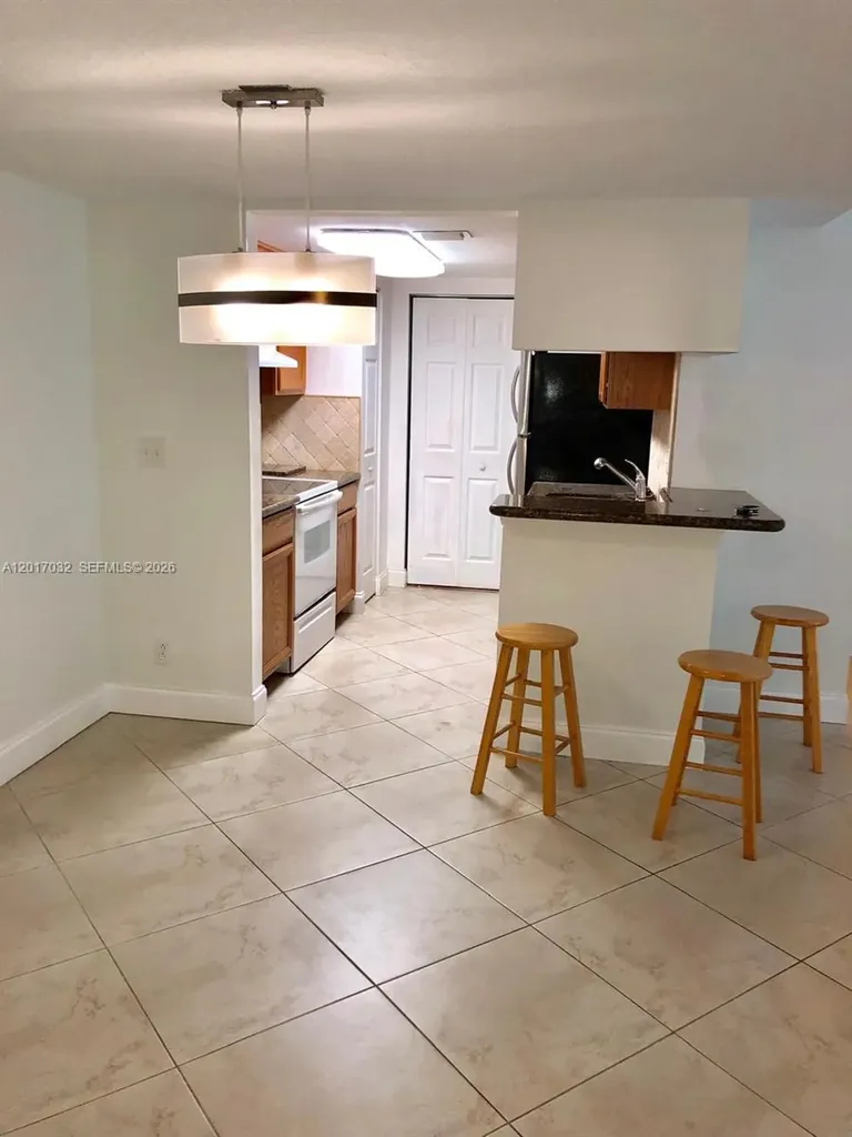 9855 Westview Drive Coral Springs FL 33076