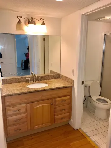9855 Westview Drive Coral Springs FL 33076