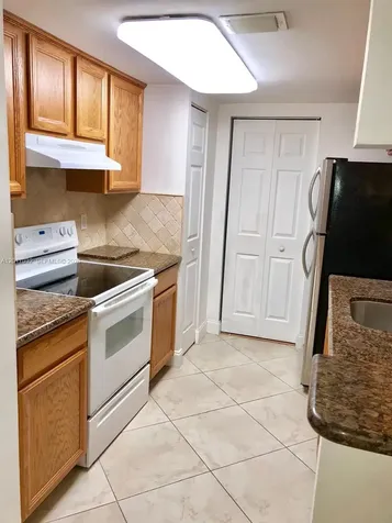 9855 Westview Drive Coral Springs FL 33076