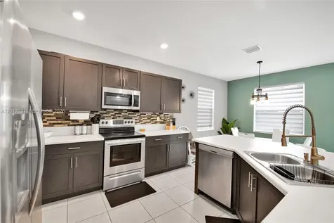 1392 SE 26th Terrace Homestead FL 33035