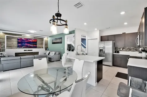 1392 SE 26th Terrace Homestead FL 33035