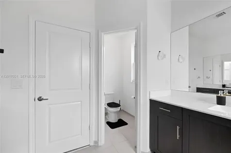 1392 SE 26th Terrace Homestead FL 33035