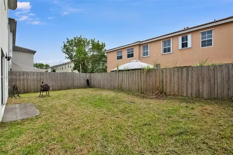 1392 SE 26th Terrace Homestead FL 33035
