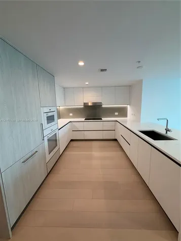 9201 E Bay Harbor Drive Bay Harbor Islands FL 33154