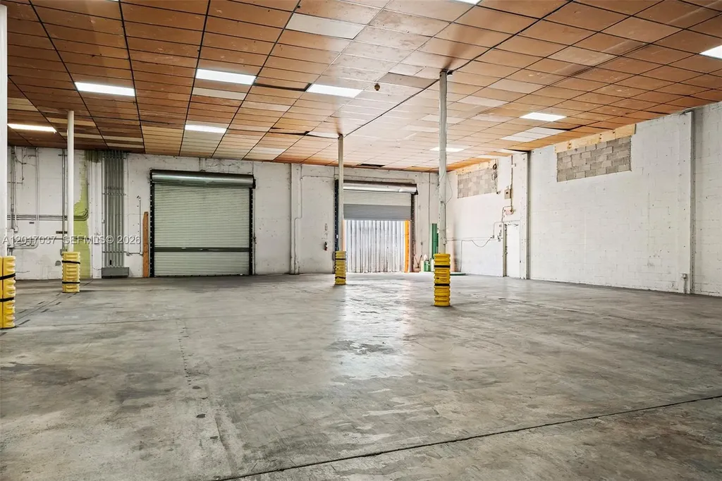 1930 N 30th Road Warehouse + Office Hollywood FL 33021