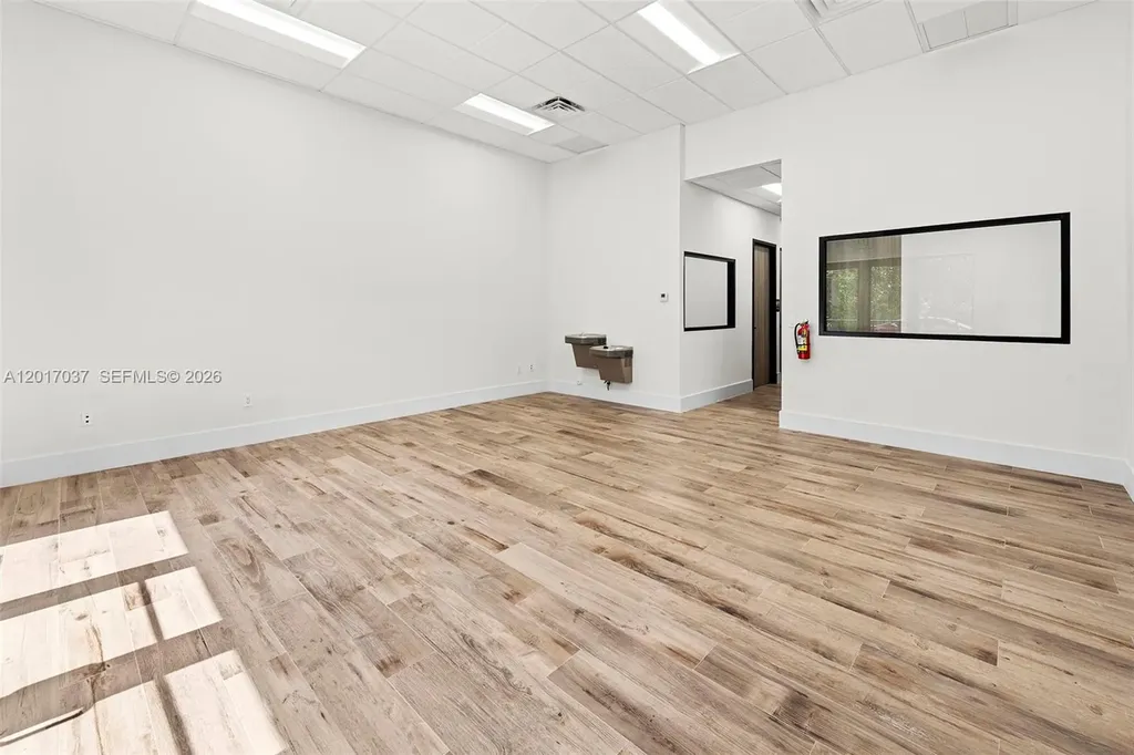1930 N 30th Road Warehouse + Office Hollywood FL 33021