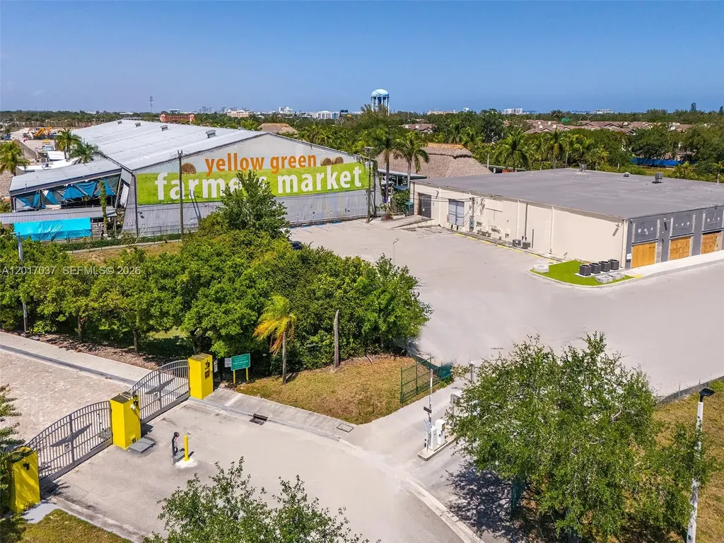 1930 N 30th Road Warehouse + Office Hollywood FL 33021