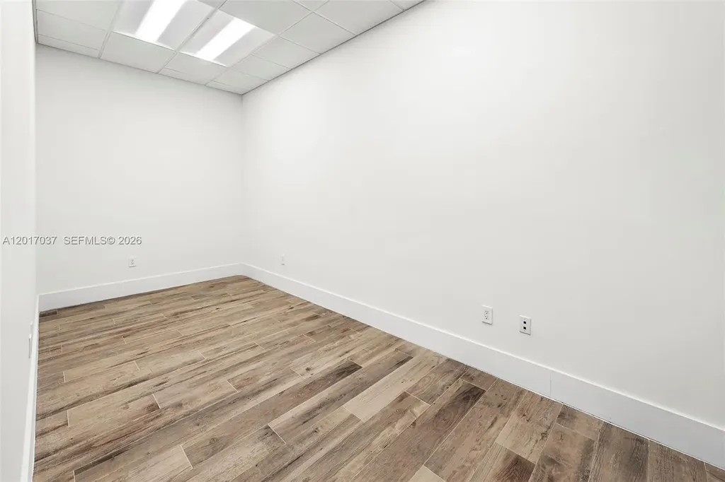 1930 N 30th Road Warehouse + Office Hollywood FL 33021