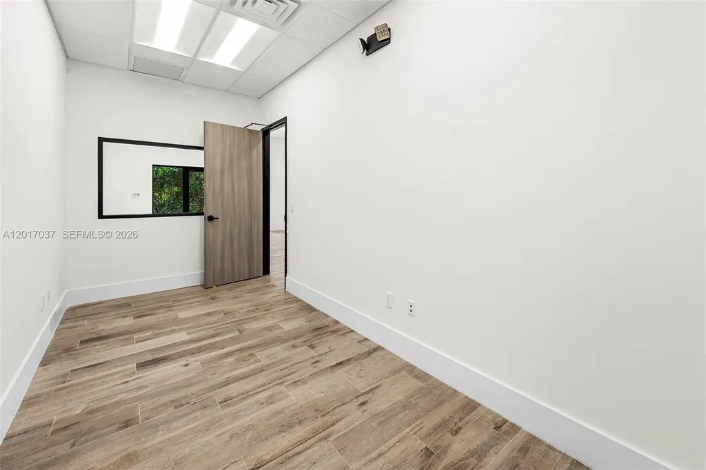 1930 N 30th Road Warehouse + Office Hollywood FL 33021