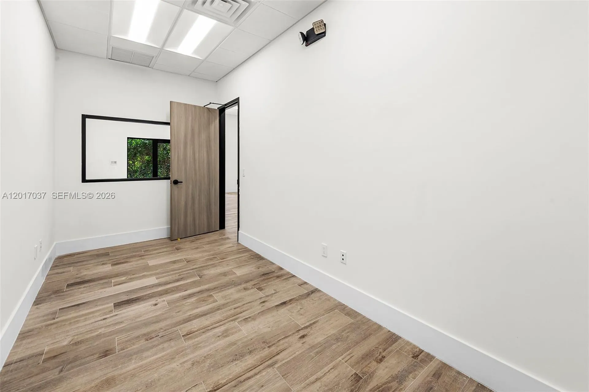 1930 N 30th Road Warehouse + Office Hollywood FL 33021