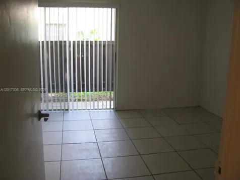 10832 N Kendall Drive Miami FL 33176