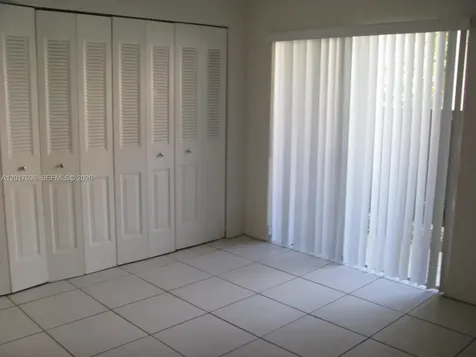 10832 N Kendall Drive Miami FL 33176