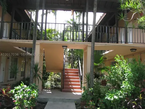 10832 N Kendall Drive Miami FL 33176