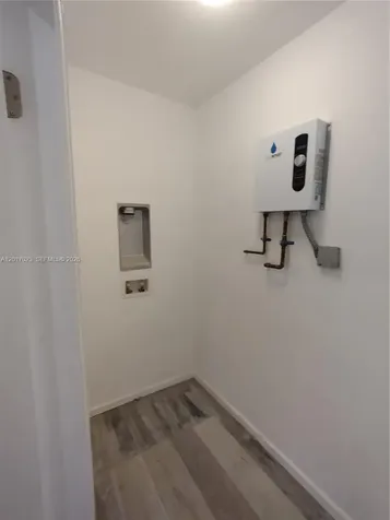 300 S Biscayne River Drive Miami FL 33169