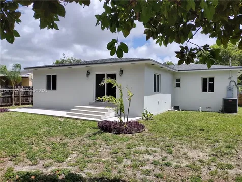 300 S Biscayne River Drive Miami FL 33169