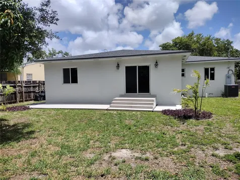 300 S Biscayne River Drive Miami FL 33169