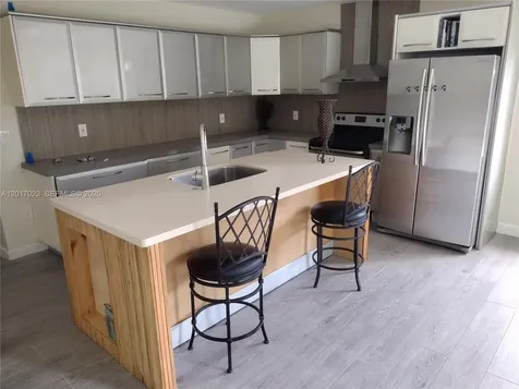 300 S Biscayne River Drive Miami FL 33169