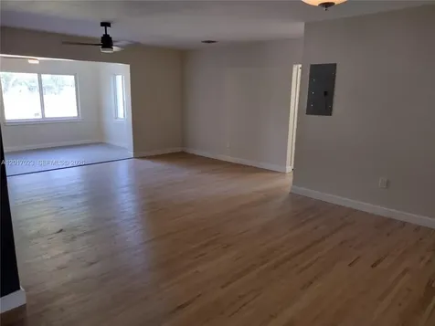 300 S Biscayne River Drive Miami FL 33169