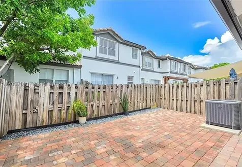 7772 NW 114th Place Doral FL 33178