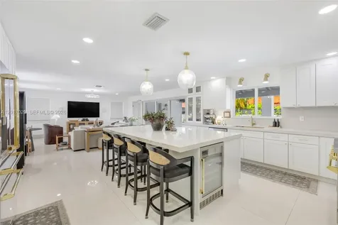 3352 SW 110th Avenue Miami FL 33165