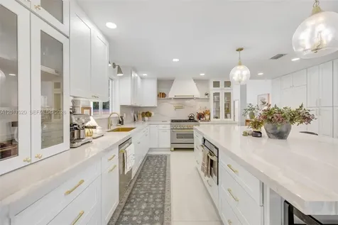 3352 SW 110th Avenue Miami FL 33165