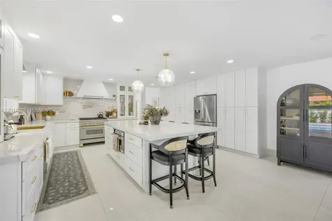 3352 SW 110th Avenue Miami FL 33165