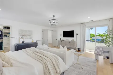 3352 SW 110th Avenue Miami FL 33165