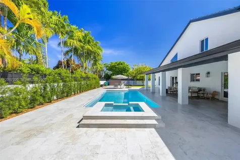 3352 SW 110th Avenue Miami FL 33165