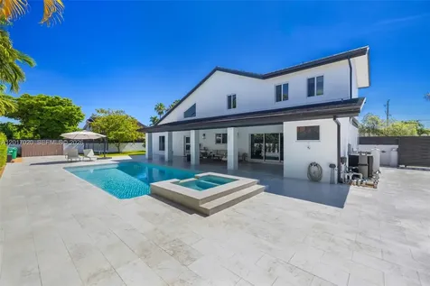 3352 SW 110th Avenue Miami FL 33165